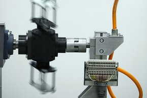 Сервіс центр: тестування продукції Lapp Сервіс центр: тестування продукції Lapp